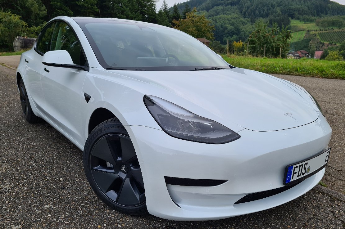 Tesla verkaufen Magdeburg