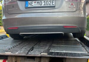 Tesla Model S mit Akkuschaden verkaufen